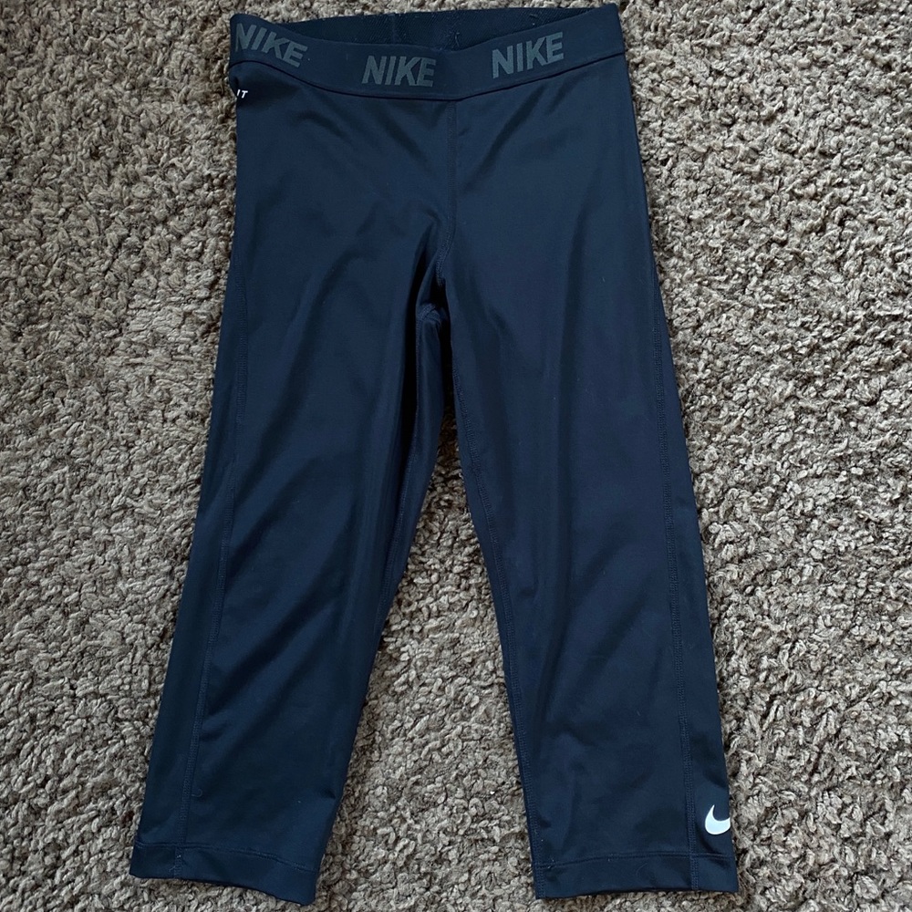 Nike Womens Dri-Fit Compression Crop Black Tights S EUC
